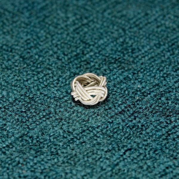 Ring knot